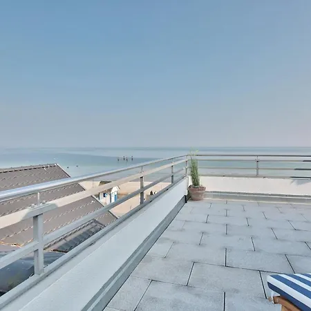 Lejlighed Strandallee 10 Penthouse Seaview *