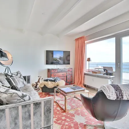 Apartment Strandallee 10 Penthouse Seaview Haffkrug